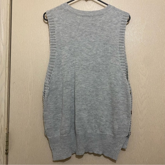 Sweater Vest with Side Buttons and Split Hem - SHEIN Size 2XL - Picture 3 of 7
